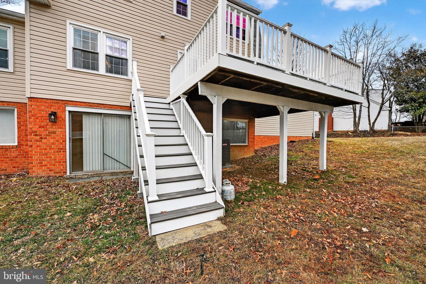 711 CAMPBELL WAY, HERNDON, Virginia 20170, 4 Bedrooms Bedrooms, 10 Rooms Rooms,3 BathroomsBathrooms,Residential,For sale,711 CAMPBELL WAY,VAFX2291668 MLS # VAFX2291668