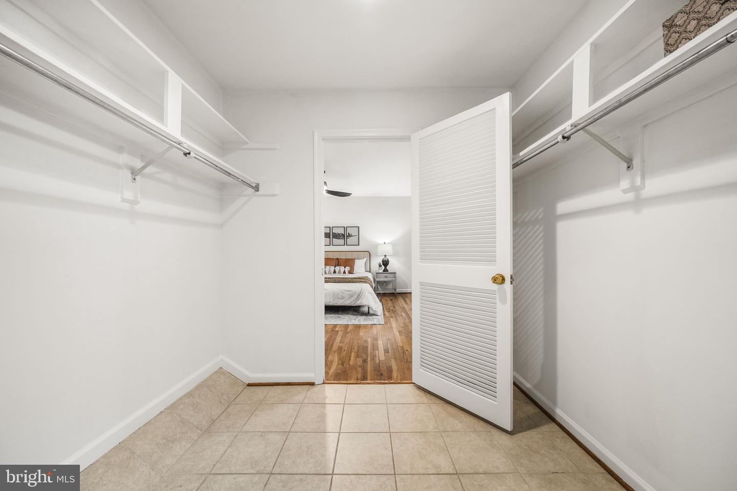 8333 GARFIELD CT, SPRINGFIELD, Virginia 22152, 4 Bedrooms Bedrooms, ,2 BathroomsBathrooms,Residential,For sale,8333 GARFIELD CT,VAFX2291700 MLS # VAFX2291700