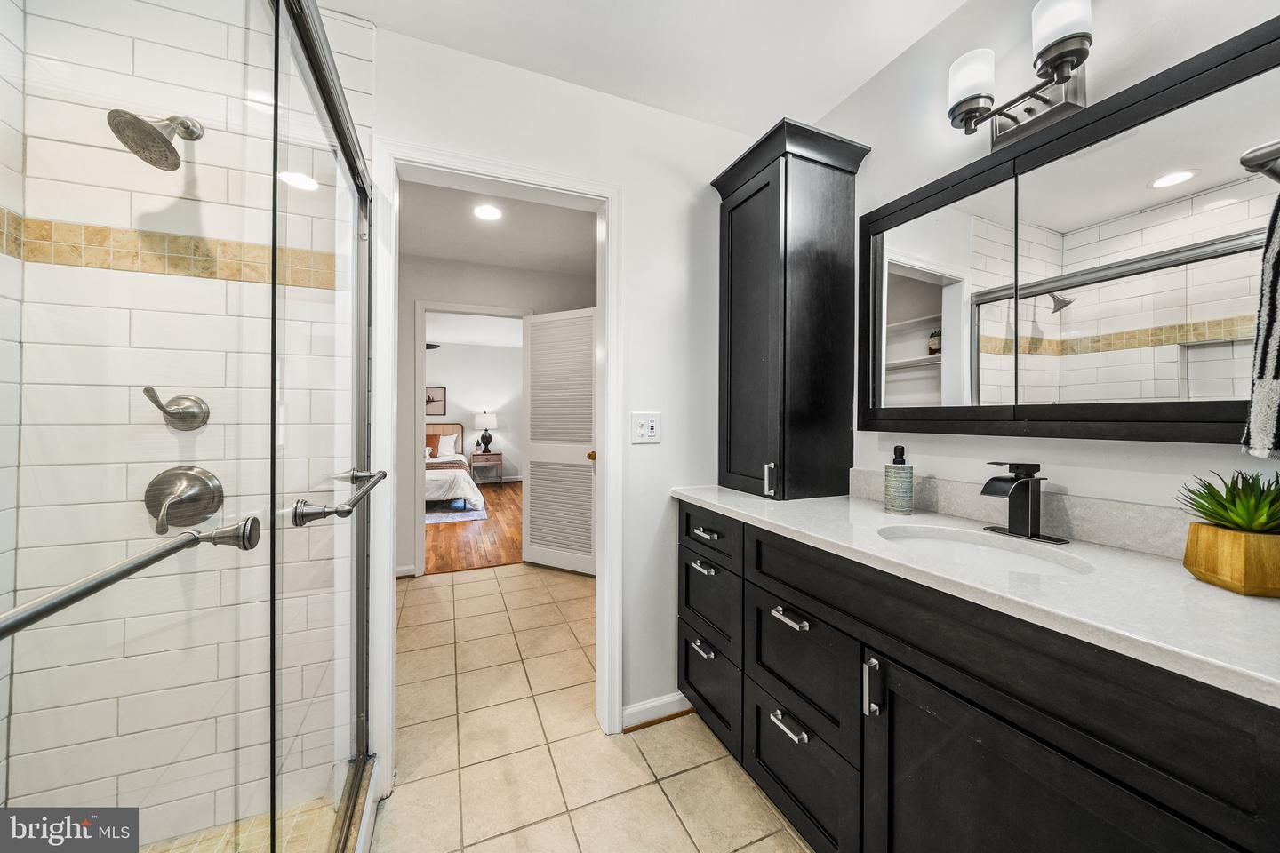 8333 GARFIELD CT, SPRINGFIELD, Virginia 22152, 4 Bedrooms Bedrooms, ,2 BathroomsBathrooms,Residential,For sale,8333 GARFIELD CT,VAFX2291700 MLS # VAFX2291700