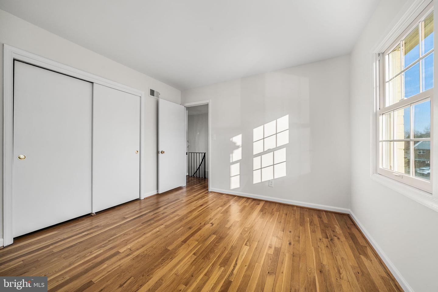 8333 GARFIELD CT, SPRINGFIELD, Virginia 22152, 4 Bedrooms Bedrooms, ,2 BathroomsBathrooms,Residential,For sale,8333 GARFIELD CT,VAFX2291700 MLS # VAFX2291700