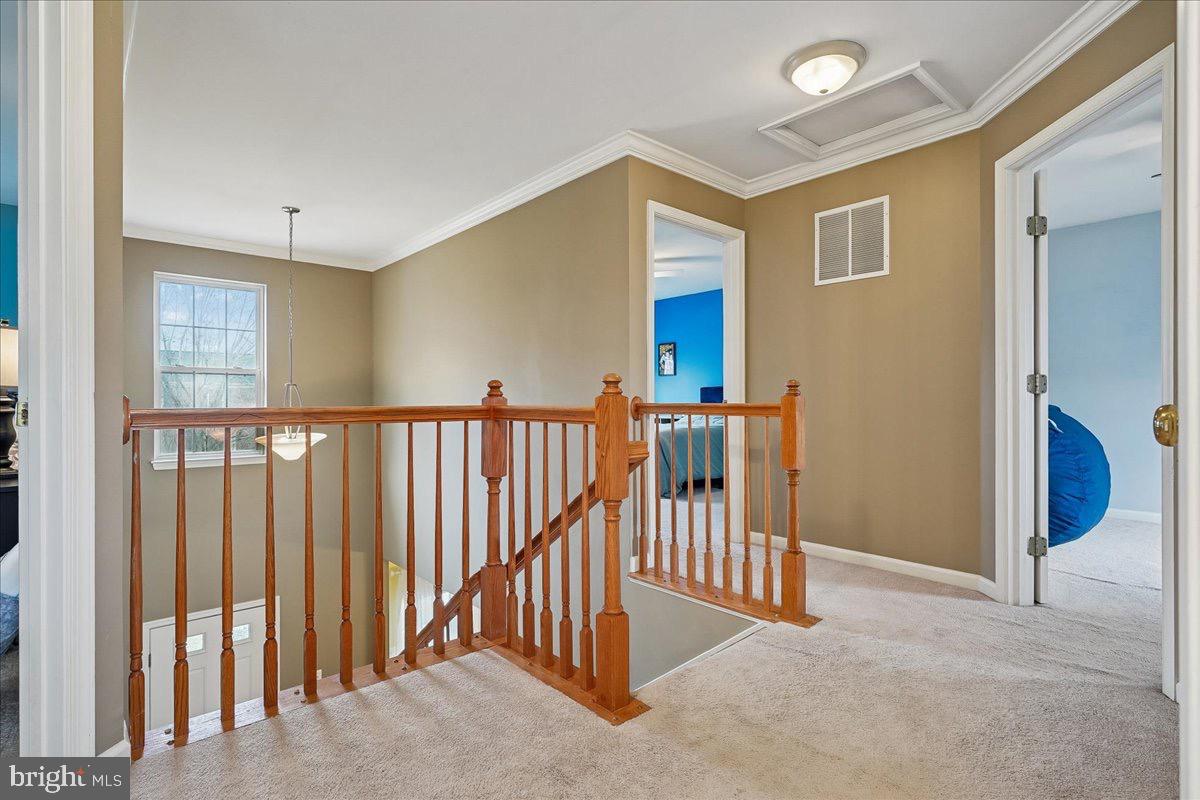 9617 LAURENCEKIRK PL, BRISTOW, Virginia 20136, 4 Bedrooms Bedrooms, 15 Rooms Rooms,3 BathroomsBathrooms,Residential,For sale,9617 LAURENCEKIRK PL,VAPW2112782 MLS # VAPW2112782