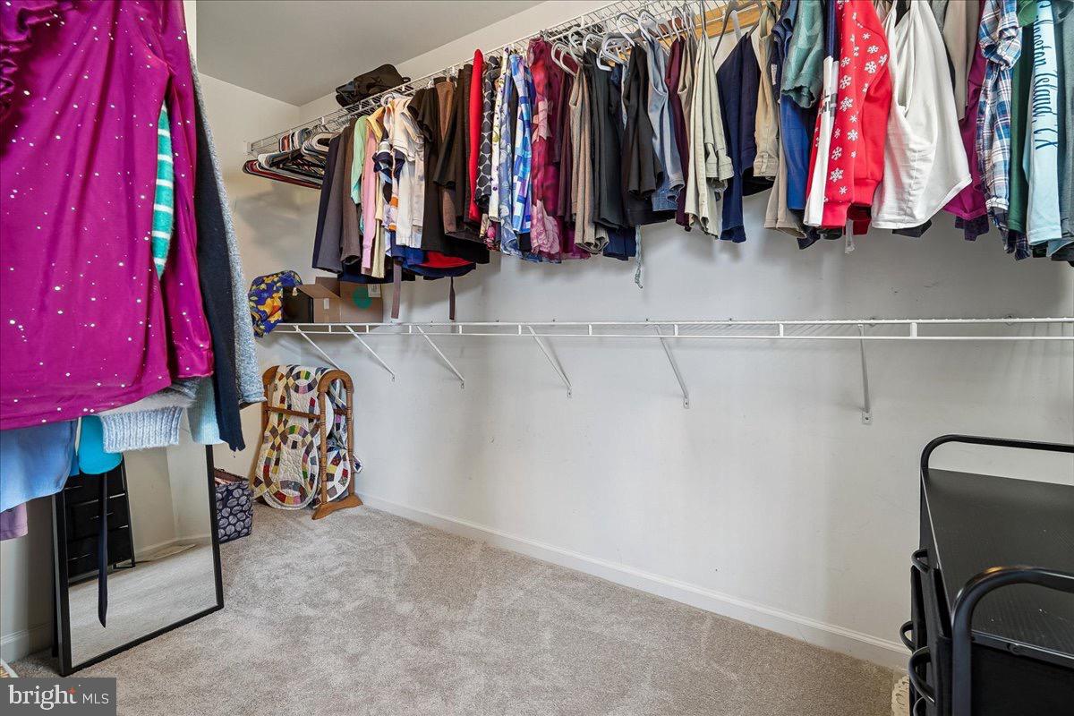 9617 LAURENCEKIRK PL, BRISTOW, Virginia 20136, 4 Bedrooms Bedrooms, 15 Rooms Rooms,3 BathroomsBathrooms,Residential,For sale,9617 LAURENCEKIRK PL,VAPW2112782 MLS # VAPW2112782