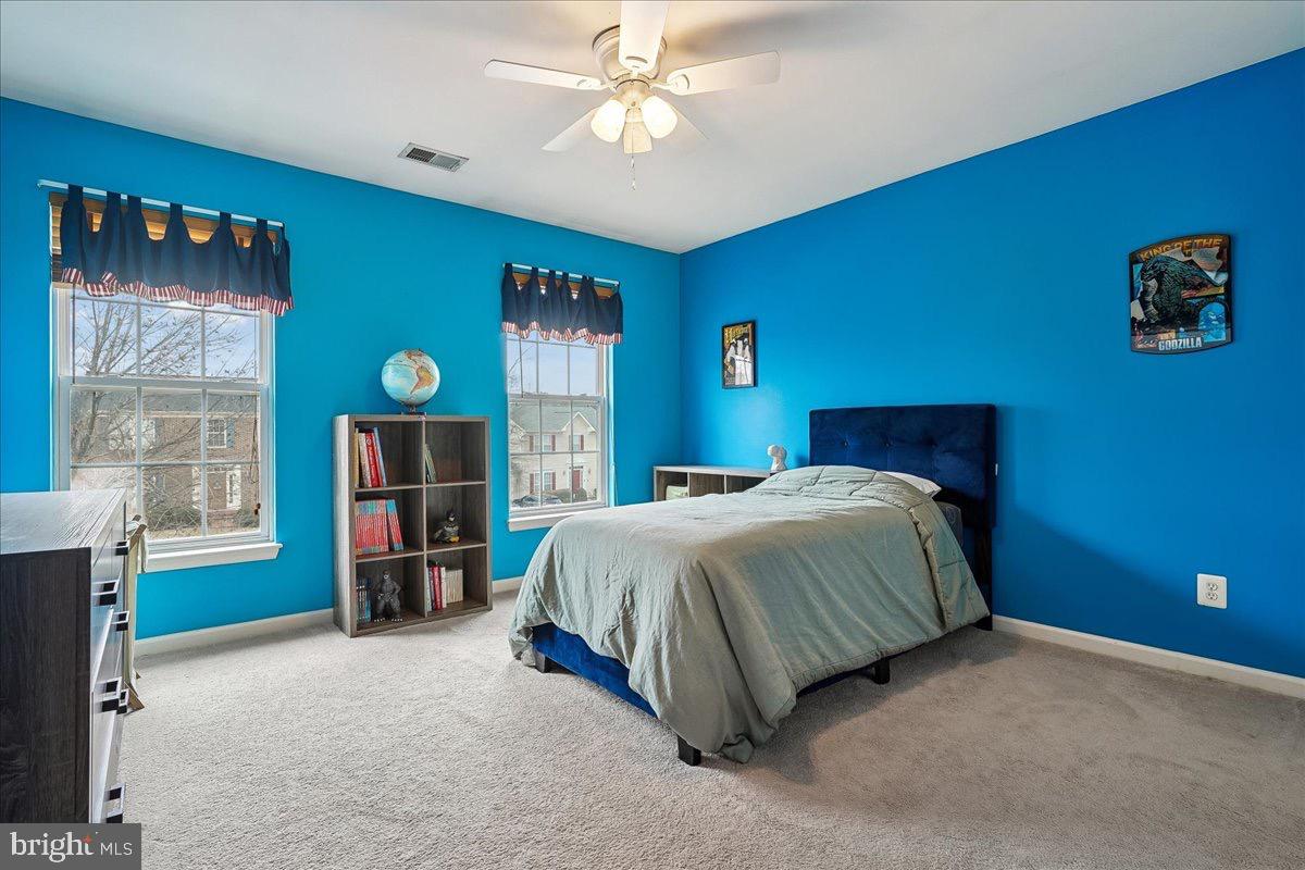 9617 LAURENCEKIRK PL, BRISTOW, Virginia 20136, 4 Bedrooms Bedrooms, 15 Rooms Rooms,3 BathroomsBathrooms,Residential,For sale,9617 LAURENCEKIRK PL,VAPW2112782 MLS # VAPW2112782