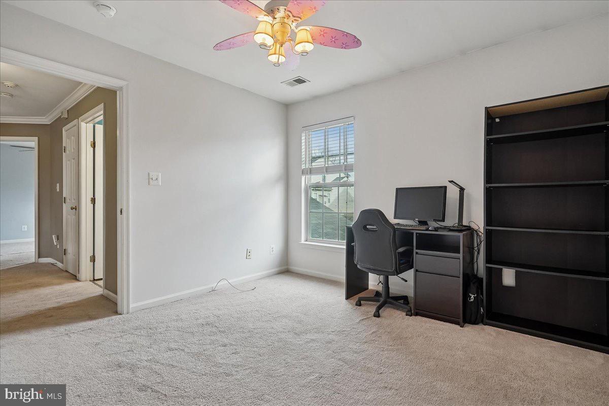 9617 LAURENCEKIRK PL, BRISTOW, Virginia 20136, 4 Bedrooms Bedrooms, 15 Rooms Rooms,3 BathroomsBathrooms,Residential,For sale,9617 LAURENCEKIRK PL,VAPW2112782 MLS # VAPW2112782