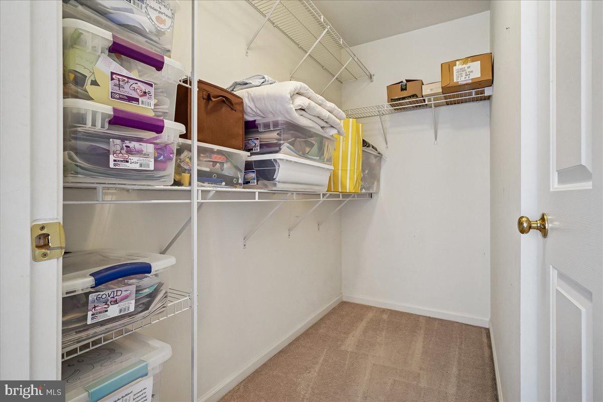 9617 LAURENCEKIRK PL, BRISTOW, Virginia 20136, 4 Bedrooms Bedrooms, 15 Rooms Rooms,3 BathroomsBathrooms,Residential,For sale,9617 LAURENCEKIRK PL,VAPW2112782 MLS # VAPW2112782