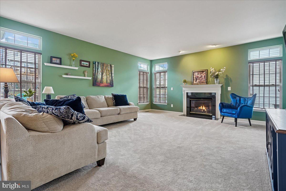 9617 LAURENCEKIRK PL, BRISTOW, Virginia 20136, 4 Bedrooms Bedrooms, 15 Rooms Rooms,3 BathroomsBathrooms,Residential,For sale,9617 LAURENCEKIRK PL,VAPW2112782 MLS # VAPW2112782