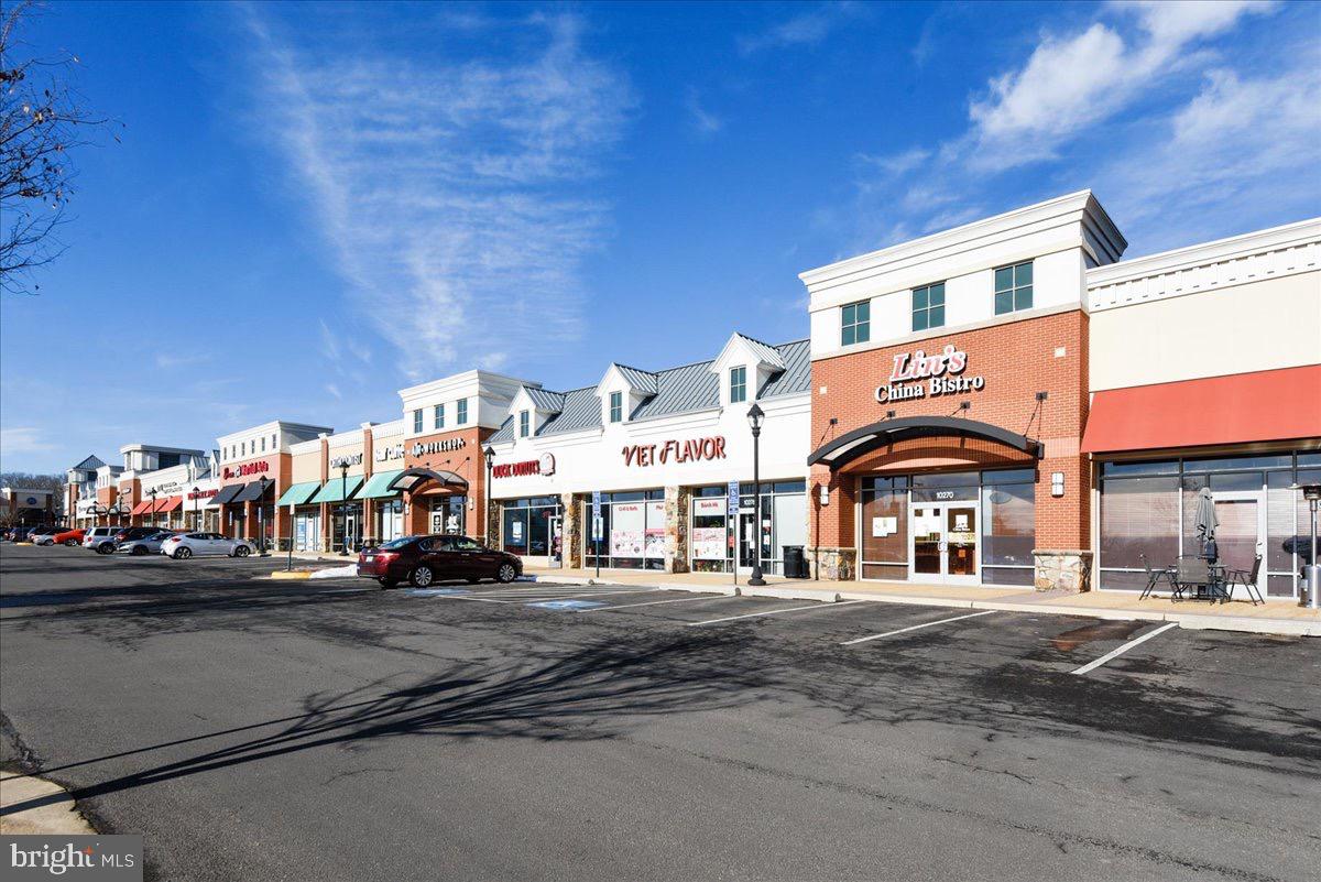 9617 LAURENCEKIRK PL, BRISTOW, Virginia 20136, 4 Bedrooms Bedrooms, 15 Rooms Rooms,3 BathroomsBathrooms,Residential,For sale,9617 LAURENCEKIRK PL,VAPW2112782 MLS # VAPW2112782