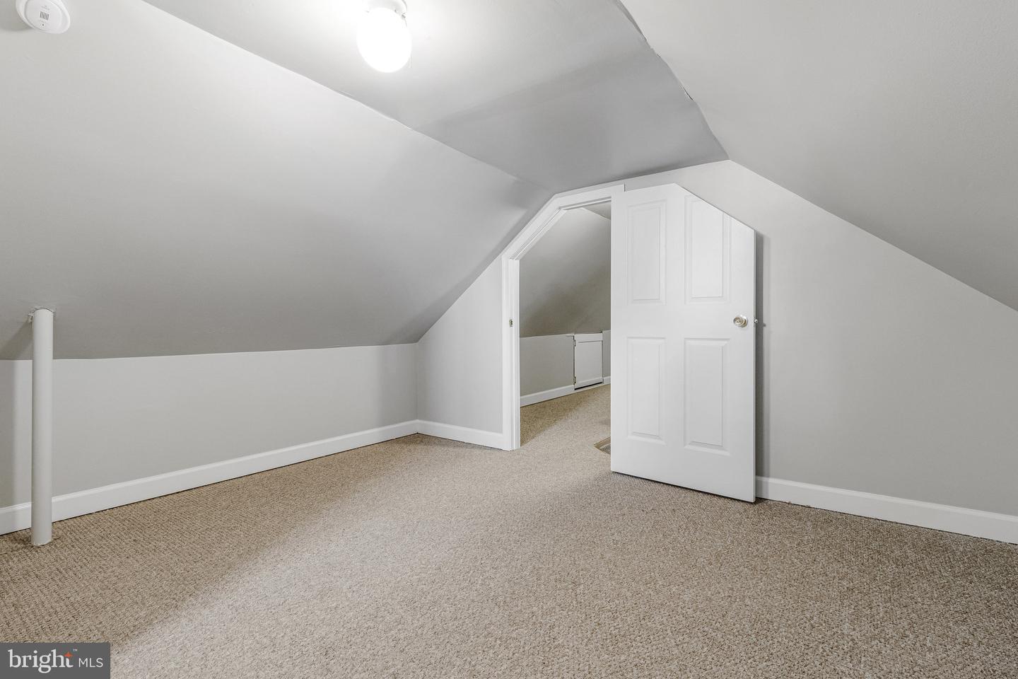 1714 33RD PL SE, WASHINGTON, District Of Columbia 20020, 4 Bedrooms Bedrooms, ,2 BathroomsBathrooms,Residential,For sale,1714 33RD PL SE,DCDC2246812 MLS # DCDC2246812