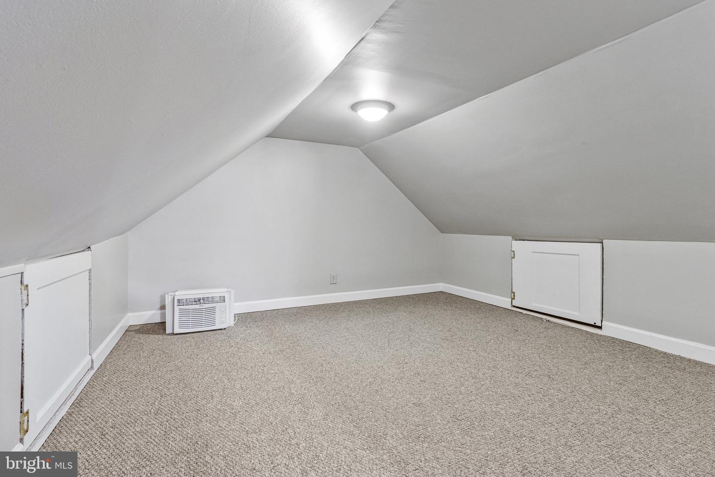 1714 33RD PL SE, WASHINGTON, District Of Columbia 20020, 4 Bedrooms Bedrooms, ,2 BathroomsBathrooms,Residential,For sale,1714 33RD PL SE,DCDC2246812 MLS # DCDC2246812