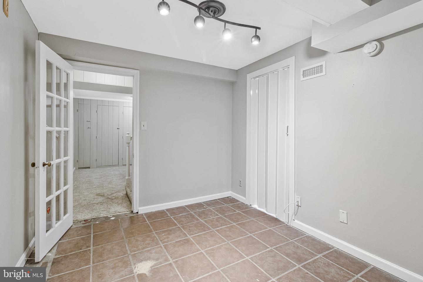 1714 33RD PL SE, WASHINGTON, District Of Columbia 20020, 4 Bedrooms Bedrooms, ,2 BathroomsBathrooms,Residential,For sale,1714 33RD PL SE,DCDC2246812 MLS # DCDC2246812