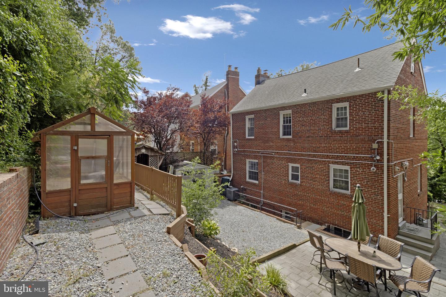 1714 33RD PL SE, WASHINGTON, District Of Columbia 20020, 4 Bedrooms Bedrooms, ,2 BathroomsBathrooms,Residential,For sale,1714 33RD PL SE,DCDC2246812 MLS # DCDC2246812