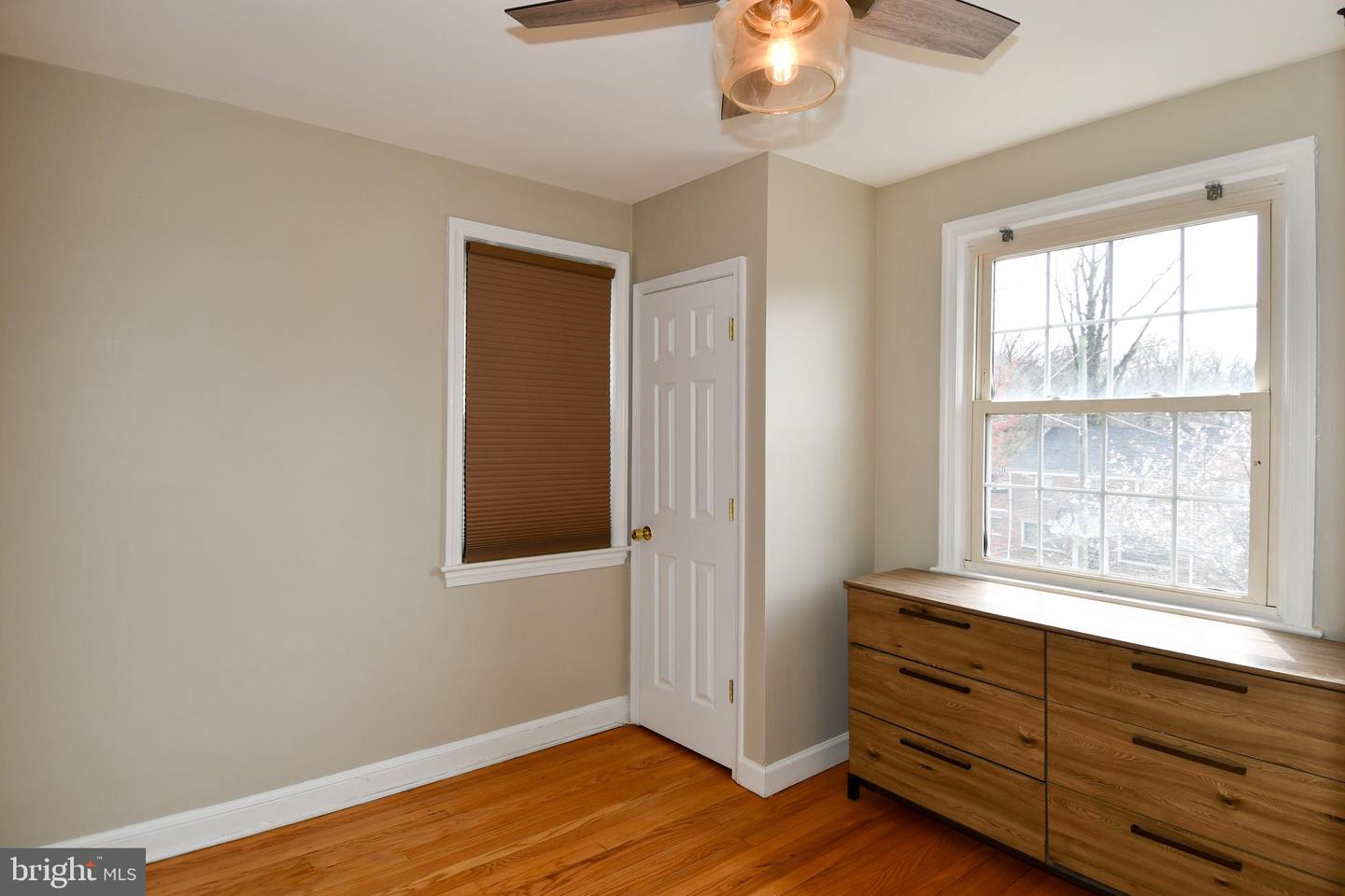 1714 33RD PL SE, WASHINGTON, District Of Columbia 20020, 4 Bedrooms Bedrooms, ,2 BathroomsBathrooms,Residential,For sale,1714 33RD PL SE,DCDC2246812 MLS # DCDC2246812