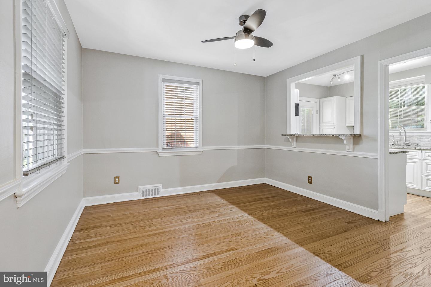 1714 33RD PL SE, WASHINGTON, District Of Columbia 20020, 4 Bedrooms Bedrooms, ,2 BathroomsBathrooms,Residential,For sale,1714 33RD PL SE,DCDC2246812 MLS # DCDC2246812