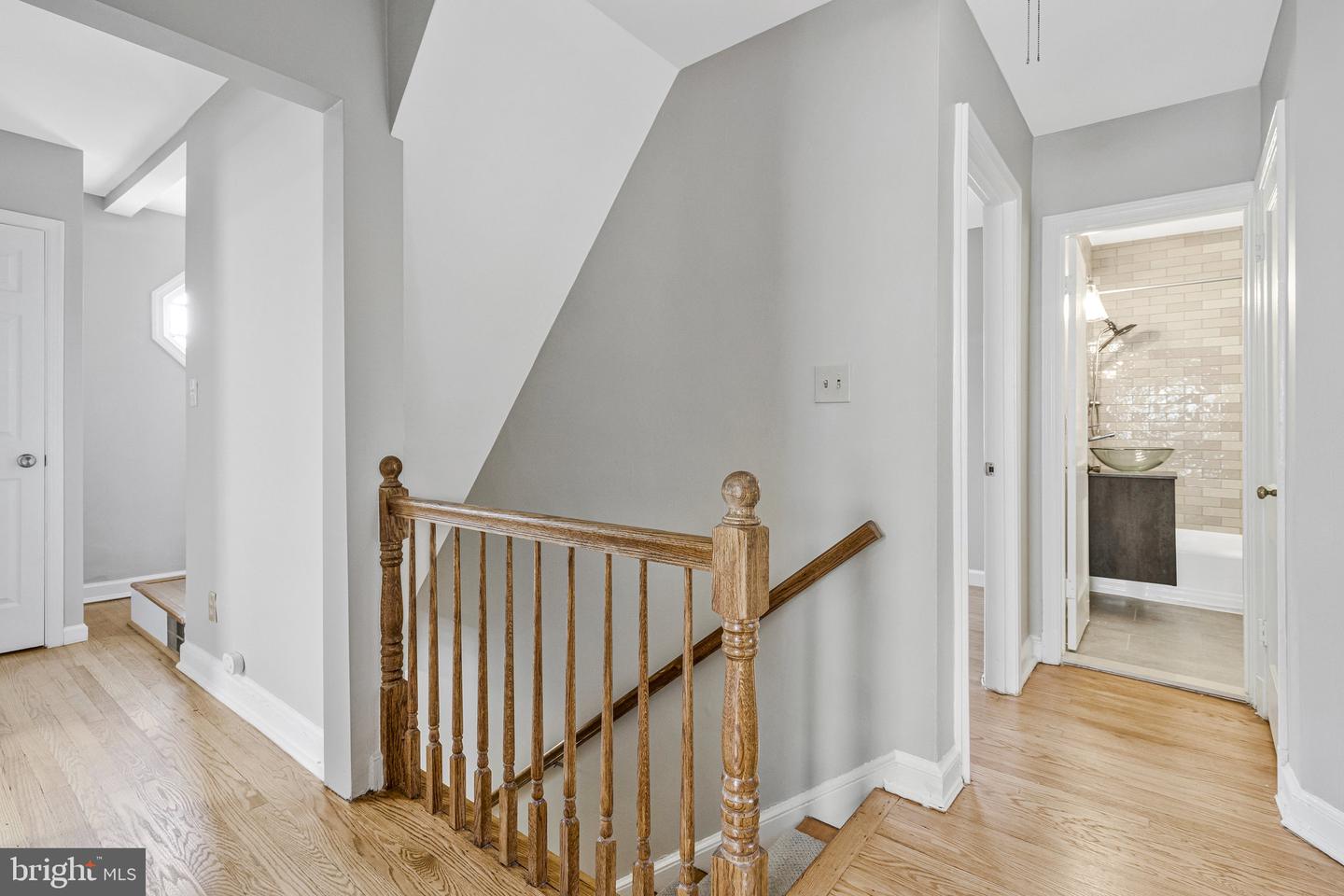 1714 33RD PL SE, WASHINGTON, District Of Columbia 20020, 4 Bedrooms Bedrooms, ,2 BathroomsBathrooms,Residential,For sale,1714 33RD PL SE,DCDC2246812 MLS # DCDC2246812