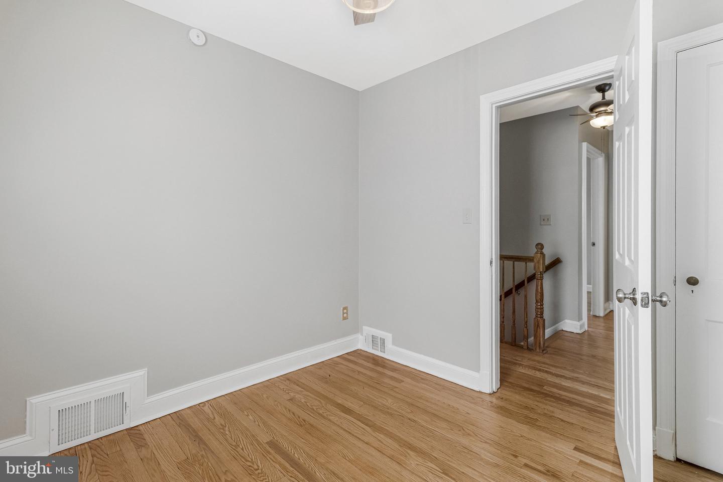 1714 33RD PL SE, WASHINGTON, District Of Columbia 20020, 4 Bedrooms Bedrooms, ,2 BathroomsBathrooms,Residential,For sale,1714 33RD PL SE,DCDC2246812 MLS # DCDC2246812