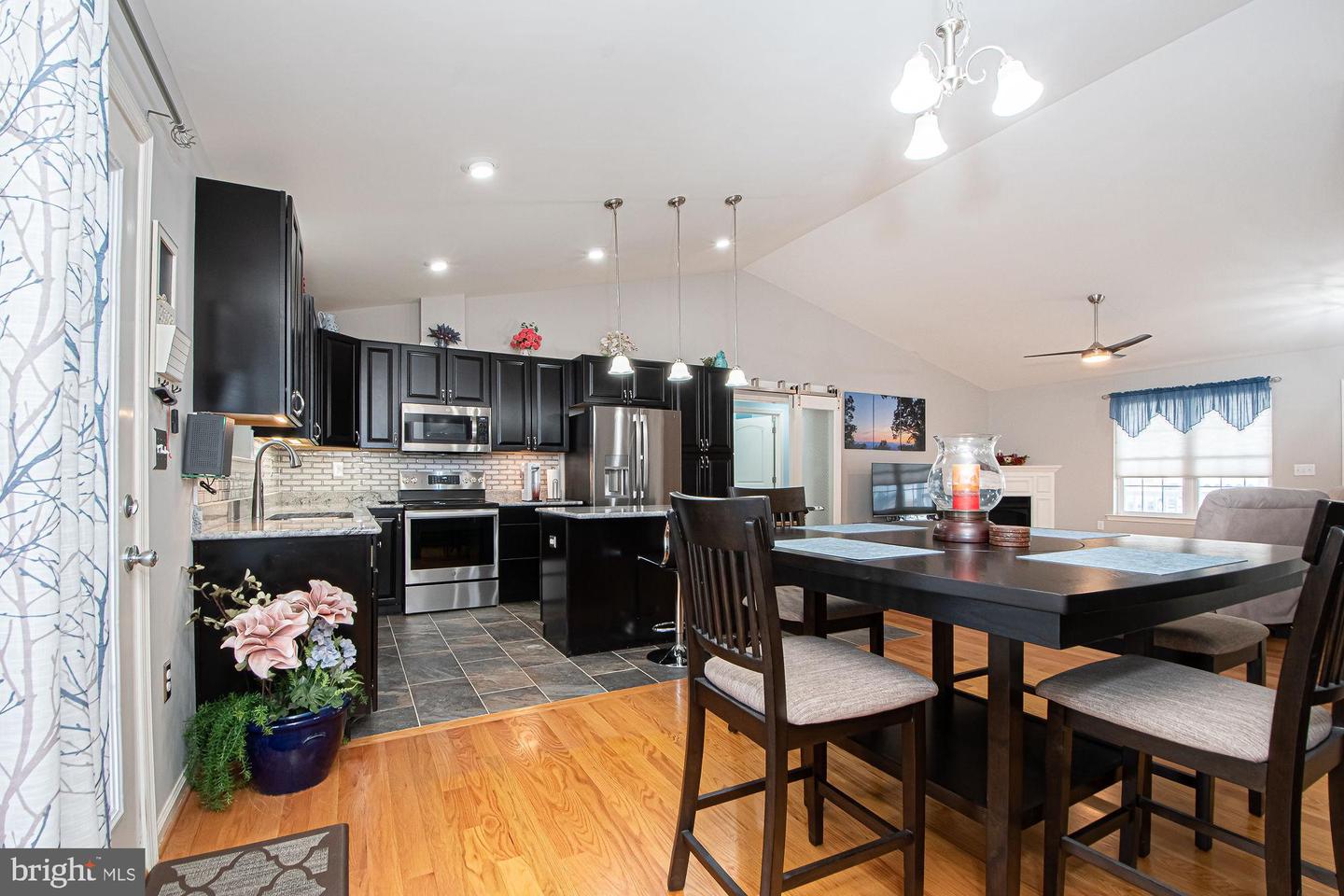 1123 EWELL ST, FRONT ROYAL, Virginia 22630, 5 Bedrooms Bedrooms, ,3 BathroomsBathrooms,Residential,For sale,1123 EWELL ST,VAWR2013454 MLS # VAWR2013454