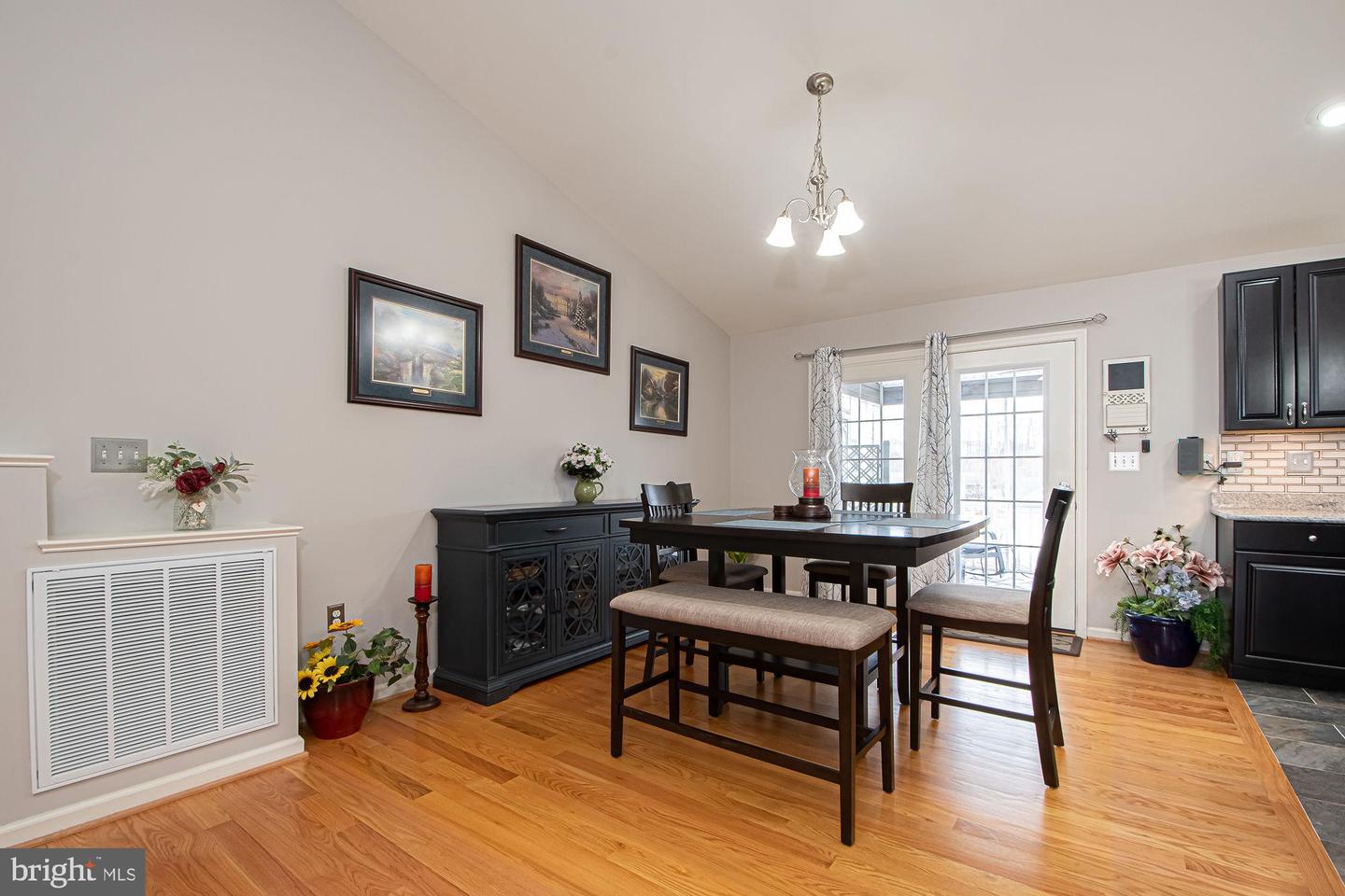 1123 EWELL ST, FRONT ROYAL, Virginia 22630, 5 Bedrooms Bedrooms, ,3 BathroomsBathrooms,Residential,For sale,1123 EWELL ST,VAWR2013454 MLS # VAWR2013454