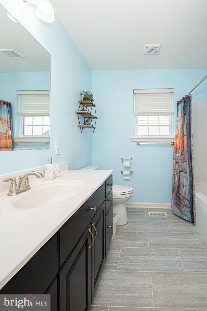 1123 EWELL ST, FRONT ROYAL, Virginia 22630, 5 Bedrooms Bedrooms, ,3 BathroomsBathrooms,Residential,For sale,1123 EWELL ST,VAWR2013454 MLS # VAWR2013454