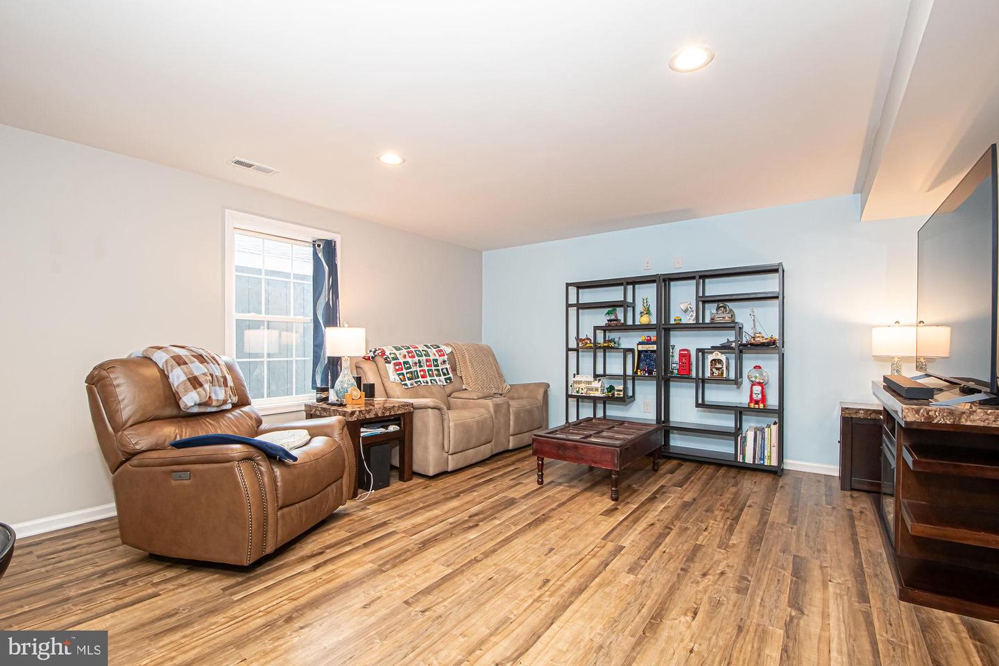 1123 EWELL ST, FRONT ROYAL, Virginia 22630, 5 Bedrooms Bedrooms, ,3 BathroomsBathrooms,Residential,For sale,1123 EWELL ST,VAWR2013454 MLS # VAWR2013454