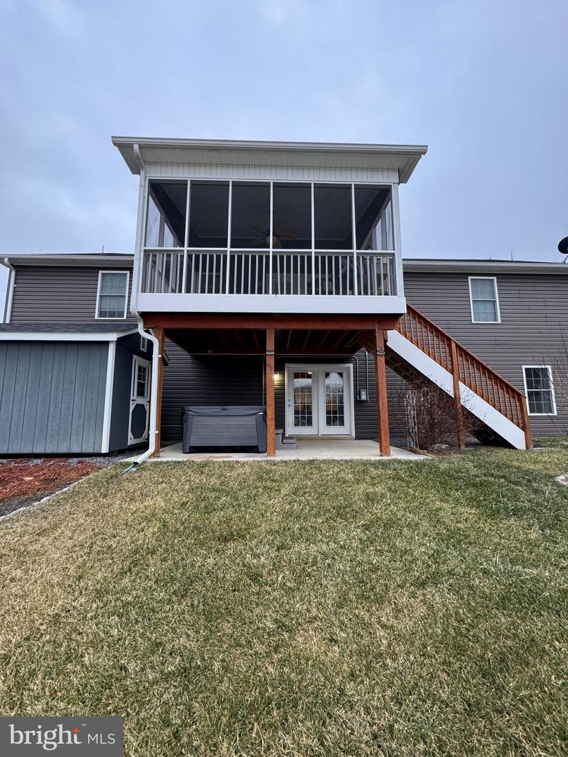 1123 EWELL ST, FRONT ROYAL, Virginia 22630, 5 Bedrooms Bedrooms, ,3 BathroomsBathrooms,Residential,For sale,1123 EWELL ST,VAWR2013454 MLS # VAWR2013454