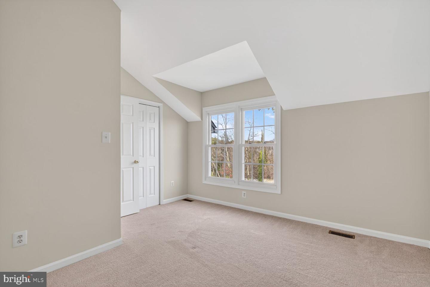 119 RIVER RD, OCCOQUAN, Virginia 22125, 4 Bedrooms Bedrooms, ,3 BathroomsBathrooms,Residential,For sale,119 RIVER RD,VAPW2112800 MLS # VAPW2112800