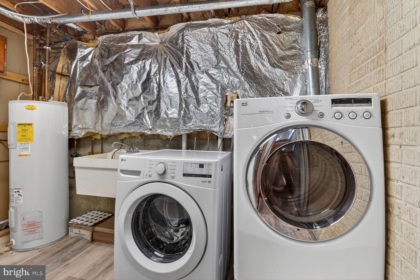 119 RIVER RD, OCCOQUAN, Virginia 22125, 4 Bedrooms Bedrooms, ,3 BathroomsBathrooms,Residential,For sale,119 RIVER RD,VAPW2112800 MLS # VAPW2112800