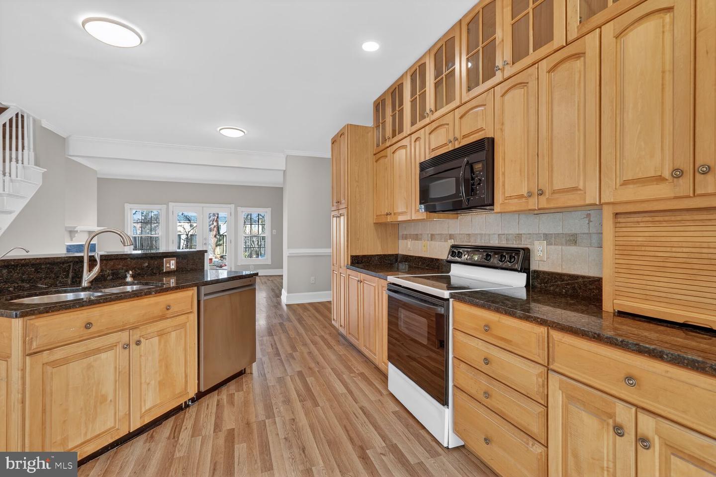 119 RIVER RD, OCCOQUAN, Virginia 22125, 4 Bedrooms Bedrooms, ,3 BathroomsBathrooms,Residential,For sale,119 RIVER RD,VAPW2112800 MLS # VAPW2112800