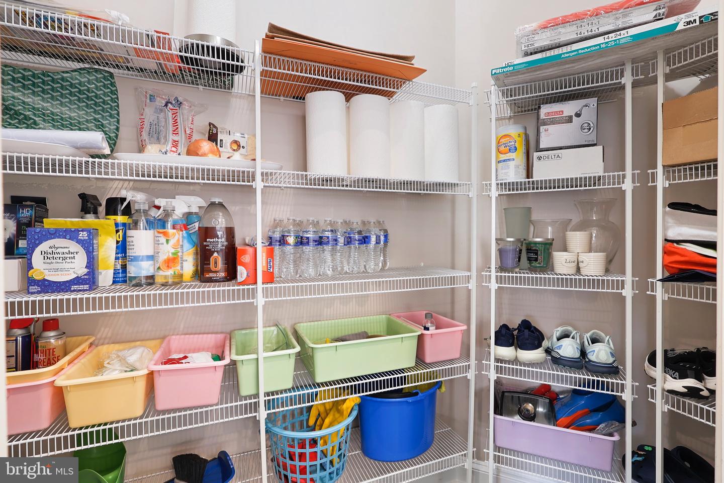 22476 DINAH PL, LEESBURG, Virginia 20175, 4 Bedrooms Bedrooms, 15 Rooms Rooms,3 BathroomsBathrooms,Residential,For sale,22476 DINAH PL,VALO2116234 MLS # VALO2116234