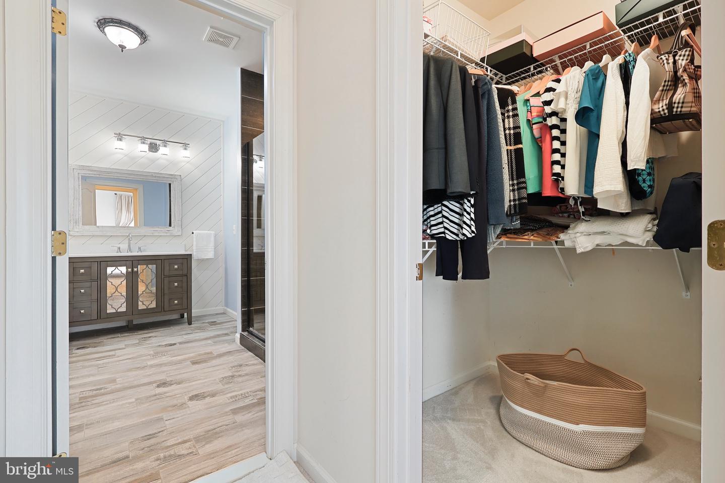 22476 DINAH PL, LEESBURG, Virginia 20175, 4 Bedrooms Bedrooms, 15 Rooms Rooms,3 BathroomsBathrooms,Residential,For sale,22476 DINAH PL,VALO2116234 MLS # VALO2116234