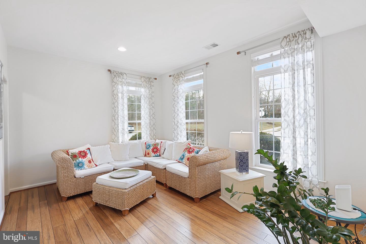 22476 DINAH PL, LEESBURG, Virginia 20175, 4 Bedrooms Bedrooms, 15 Rooms Rooms,3 BathroomsBathrooms,Residential,For sale,22476 DINAH PL,VALO2116234 MLS # VALO2116234