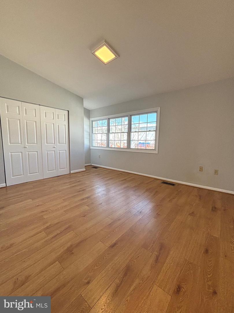 7800 WINONA CT, ANNANDALE, Virginia 22003, 3 Bedrooms Bedrooms, ,2 BathroomsBathrooms,Residential,For sale,7800 WINONA CT,VAFX2291762 MLS # VAFX2291762