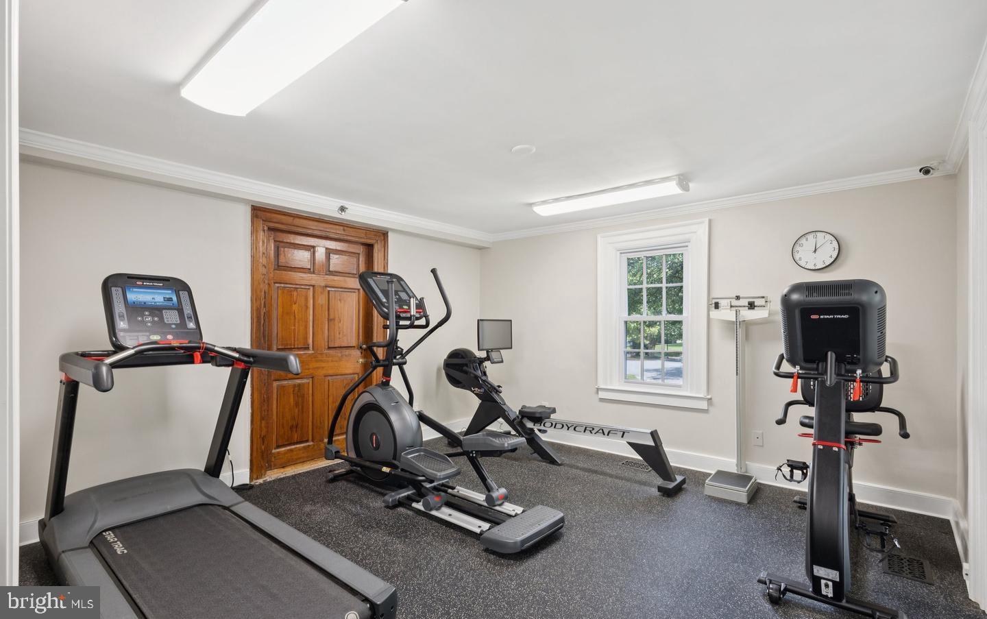 5815 ORCHARD HILL CT #5815, CLIFTON, Virginia 20124, 1 Bedroom Bedrooms, ,1 BathroomBathrooms,Residential,For sale,5815 ORCHARD HILL CT #5815,VAFX2291774 MLS # VAFX2291774