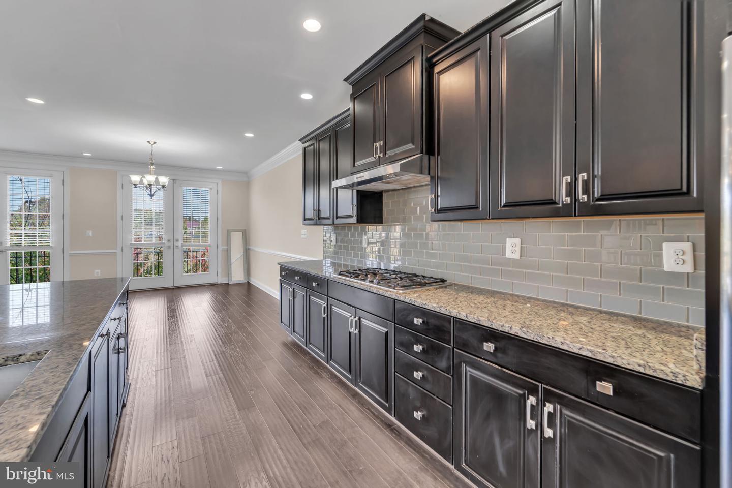 43157 CLARENDON SQ, ASHBURN, Virginia 20148, 3 Bedrooms Bedrooms, ,3 BathroomsBathrooms,Residential,For sale,43157 CLARENDON SQ,VALO2116254 MLS # VALO2116254