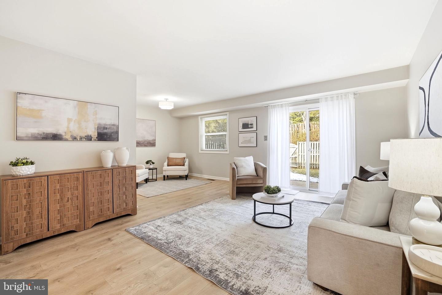 5844 KARA PL, BURKE, Virginia 22015, 3 Bedrooms Bedrooms, ,2 BathroomsBathrooms,Residential,For sale,5844 KARA PL,VAFX2291820 MLS # VAFX2291820