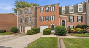 5844 KARA PL, BURKE, Virginia 22015, 3 Bedrooms Bedrooms, ,2 BathroomsBathrooms,Residential,For sale,5844 KARA PL,VAFX2291820 MLS # VAFX2291820