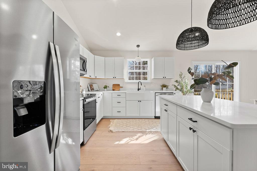 6014 COURTHOUSE RD, SPOTSYLVANIA, Virginia 22551, 5 Bedrooms Bedrooms, ,3 BathroomsBathrooms,Residential,For sale,6014 COURTHOUSE RD,VASP2039394 MLS # VASP2039394