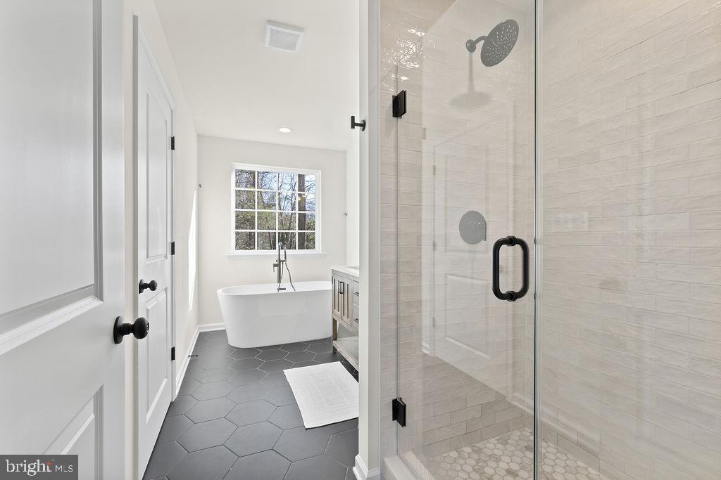 6014 COURTHOUSE RD, SPOTSYLVANIA, Virginia 22551, 5 Bedrooms Bedrooms, ,3 BathroomsBathrooms,Residential,For sale,6014 COURTHOUSE RD,VASP2039394 MLS # VASP2039394