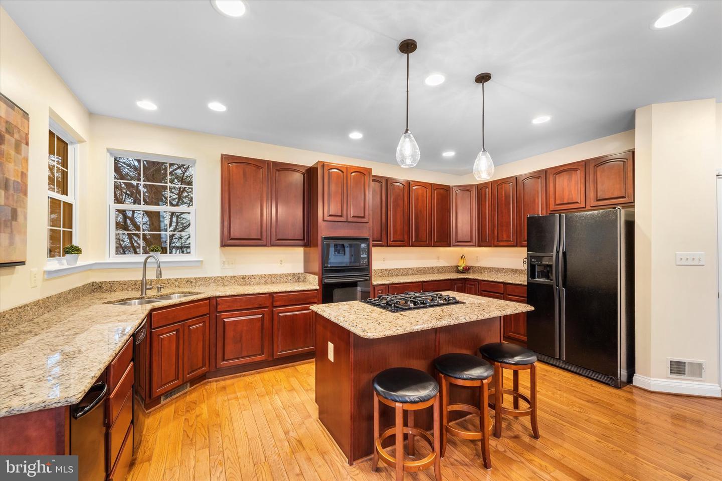 837 MACALISTER DR SE, LEESBURG, Virginia 20175, 4 Bedrooms Bedrooms, ,3 BathroomsBathrooms,Residential,For sale,837 MACALISTER DR SE,VALO2116278 MLS # VALO2116278