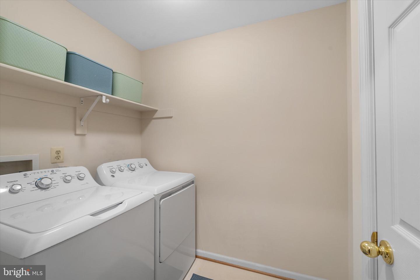 837 MACALISTER DR SE, LEESBURG, Virginia 20175, 4 Bedrooms Bedrooms, ,3 BathroomsBathrooms,Residential,For sale,837 MACALISTER DR SE,VALO2116278 MLS # VALO2116278