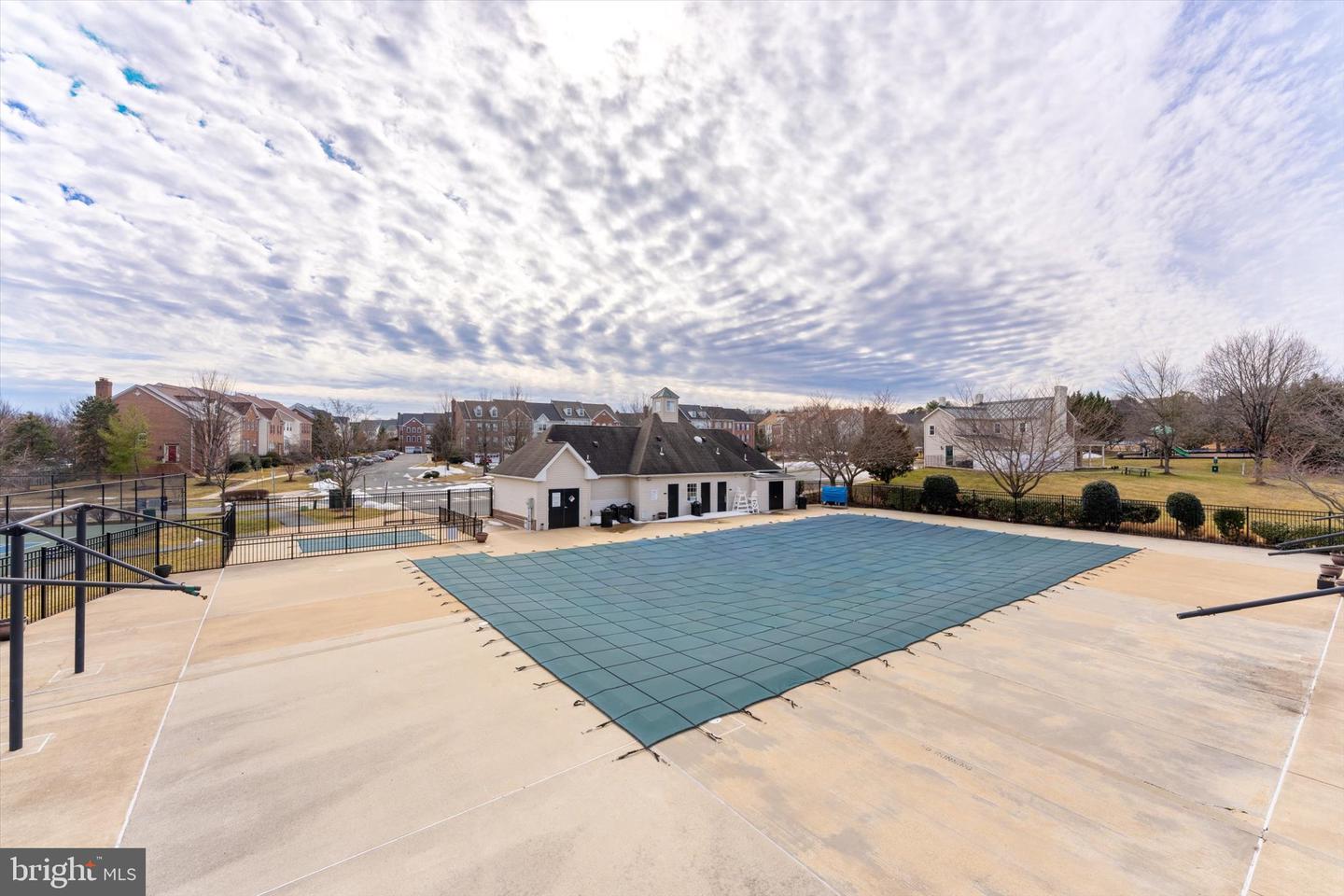 837 MACALISTER DR SE, LEESBURG, Virginia 20175, 4 Bedrooms Bedrooms, ,3 BathroomsBathrooms,Residential,For sale,837 MACALISTER DR SE,VALO2116278 MLS # VALO2116278