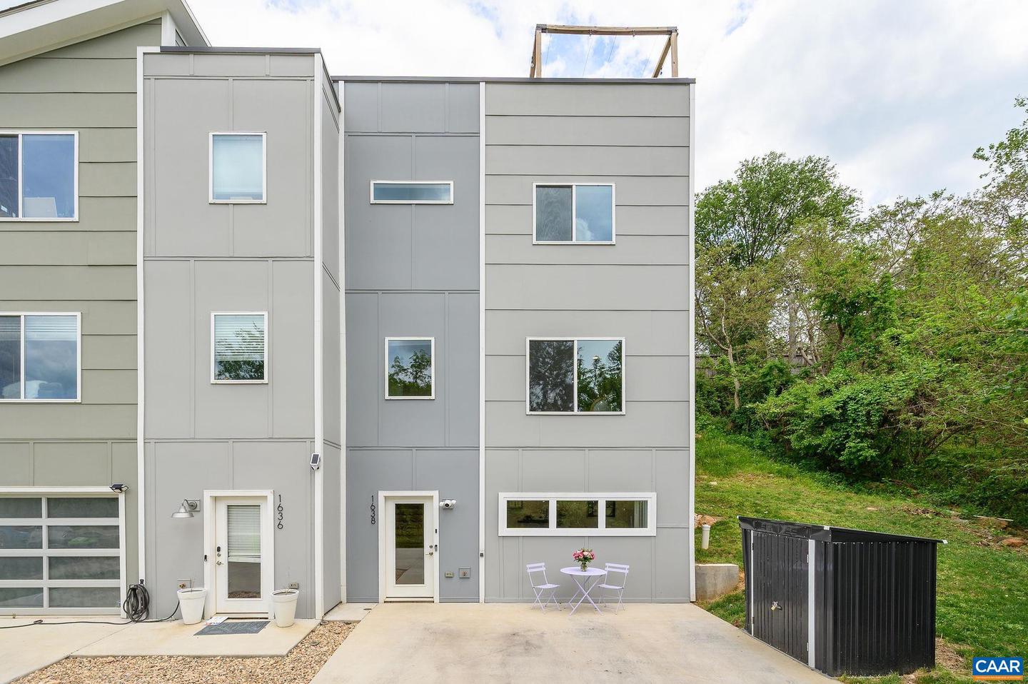 1638 RIALTO ST, CHARLOTTESVILLE, Virginia 22902, 3 Bedrooms Bedrooms, ,3 BathroomsBathrooms,Residential,For sale,1638 RIALTO ST,673462 MLS # 673462