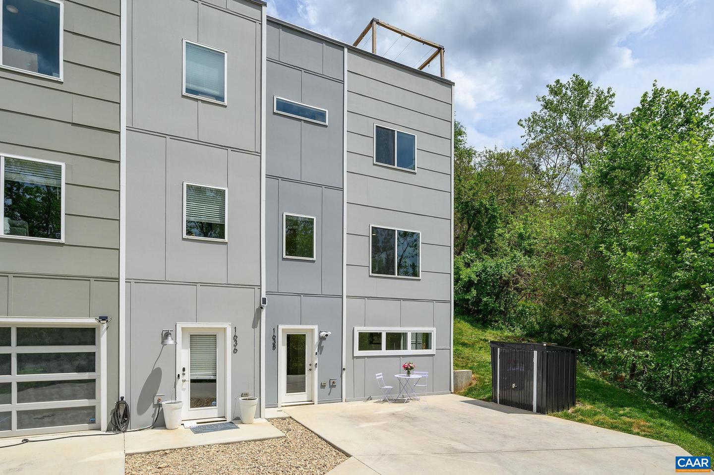 1638 RIALTO ST, CHARLOTTESVILLE, Virginia 22902, 3 Bedrooms Bedrooms, ,3 BathroomsBathrooms,Residential,For sale,1638 RIALTO ST,673462 MLS # 673462