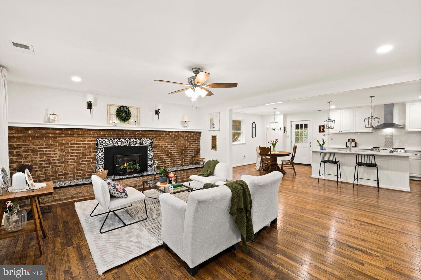 10789 BRENT TOWN RD, CATLETT, Virginia 20119, 3 Bedrooms Bedrooms, 5 Rooms Rooms,2 BathroomsBathrooms,Residential,For sale,10789 BRENT TOWN RD,VAFQ2020638 MLS # VAFQ2020638