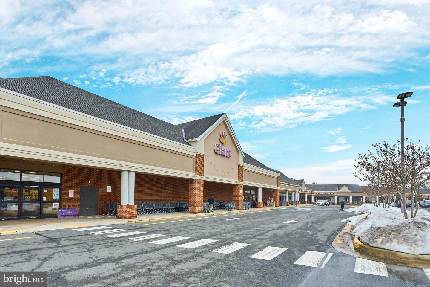 21014 TIMBER RIDGE TER #302, ASHBURN, Virginia 20147, 2 Bedrooms Bedrooms, ,2 BathroomsBathrooms,Residential,For sale,21014 TIMBER RIDGE TER #302,VALO2116304 MLS # VALO2116304