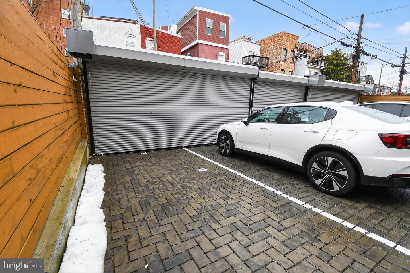 3532 1/2 13TH ST NW #2, WASHINGTON, District Of Columbia 20010, 3 Bedrooms Bedrooms, ,3 BathroomsBathrooms,Residential,For sale,3532 1/2 13TH ST NW #2,DCDC2246978 MLS # DCDC2246978