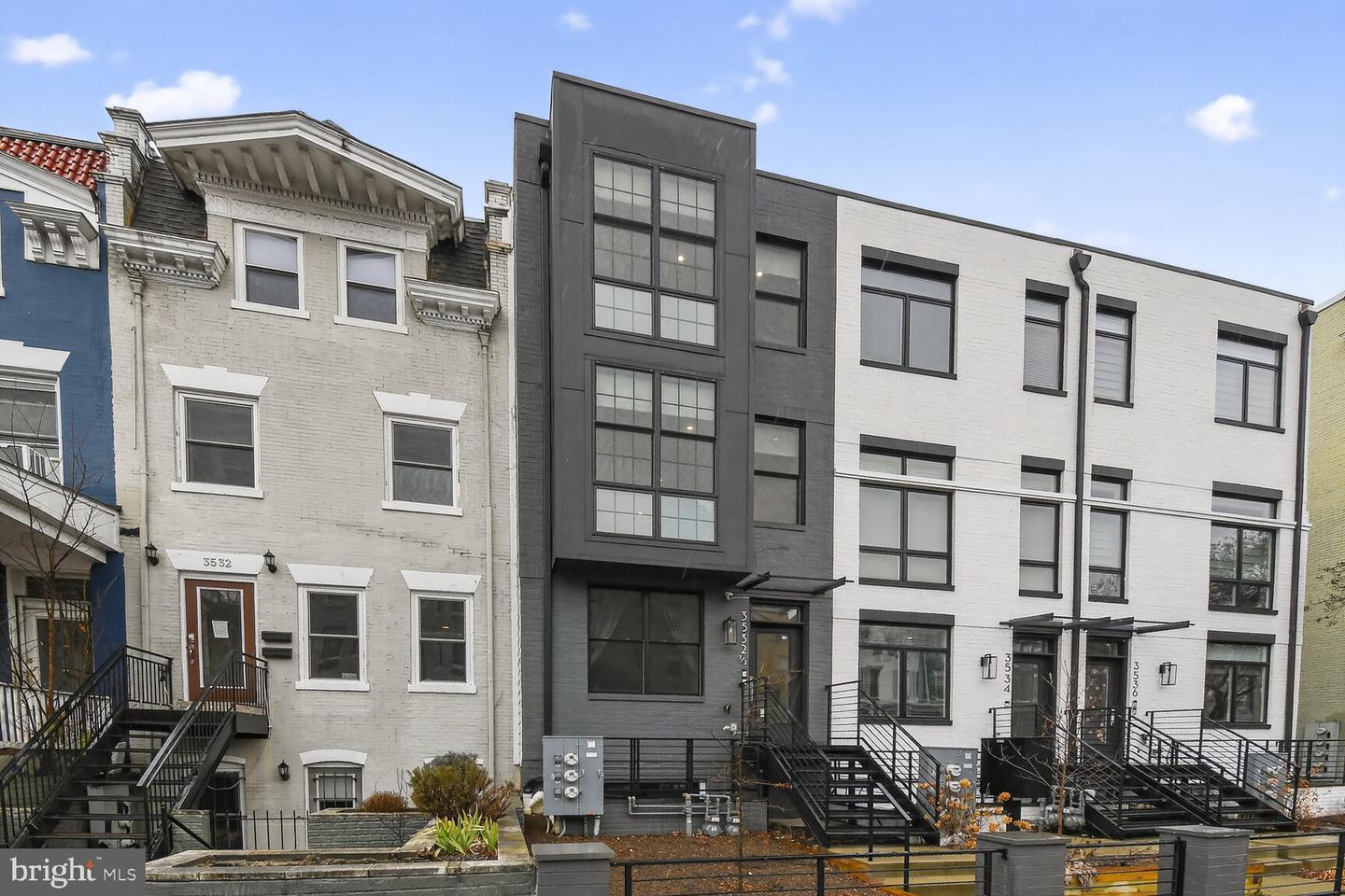 3532 1/2 13TH ST NW #2, WASHINGTON, District Of Columbia 20010, 3 Bedrooms Bedrooms, ,3 BathroomsBathrooms,Residential,For sale,3532 1/2 13TH ST NW #2,DCDC2246978 MLS # DCDC2246978