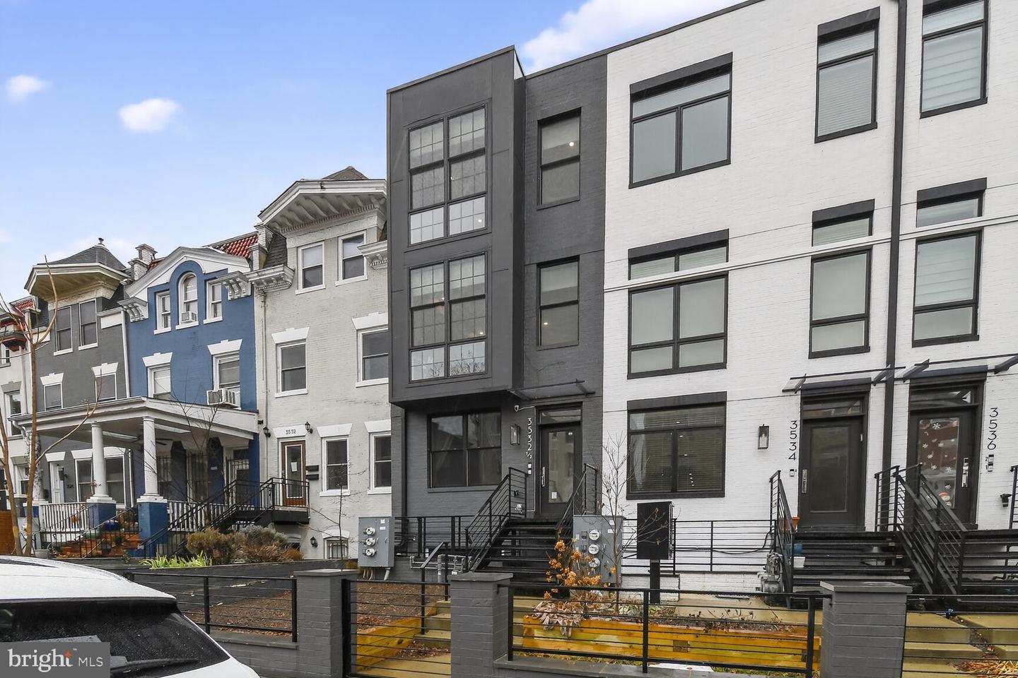3532 1/2 13TH ST NW #2, WASHINGTON, District Of Columbia 20010, 3 Bedrooms Bedrooms, ,3 BathroomsBathrooms,Residential,For sale,3532 1/2 13TH ST NW #2,DCDC2246978 MLS # DCDC2246978