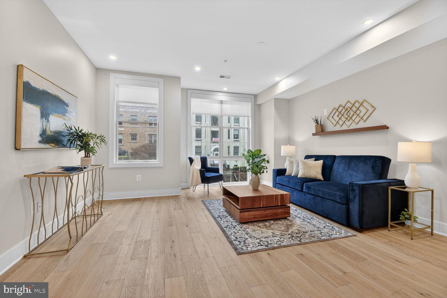 3532 1/2 13TH ST NW #2, WASHINGTON, District Of Columbia 20010, 3 Bedrooms Bedrooms, ,3 BathroomsBathrooms,Residential,For sale,3532 1/2 13TH ST NW #2,DCDC2246978 MLS # DCDC2246978