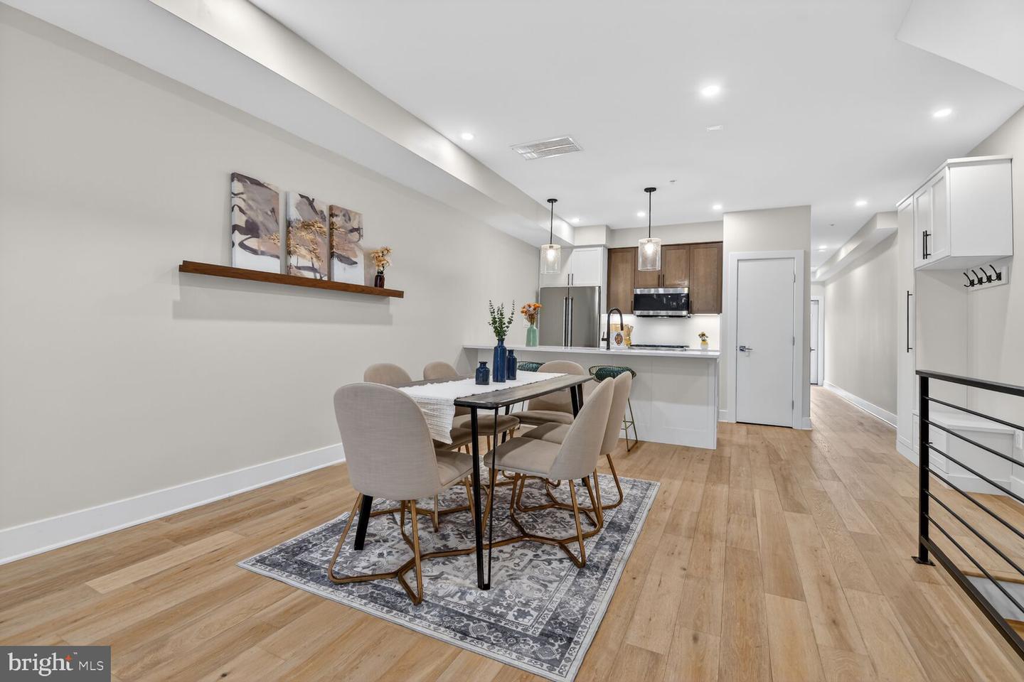 3532 1/2 13TH ST NW #2, WASHINGTON, District Of Columbia 20010, 3 Bedrooms Bedrooms, ,3 BathroomsBathrooms,Residential,For sale,3532 1/2 13TH ST NW #2,DCDC2246978 MLS # DCDC2246978