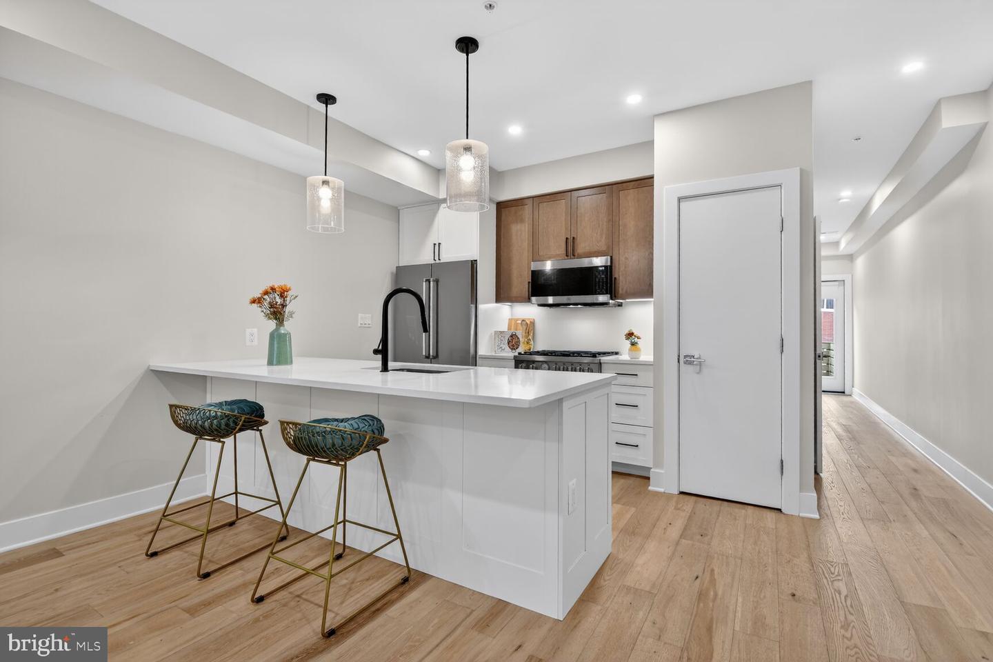 3532 1/2 13TH ST NW #2, WASHINGTON, District Of Columbia 20010, 3 Bedrooms Bedrooms, ,3 BathroomsBathrooms,Residential,For sale,3532 1/2 13TH ST NW #2,DCDC2246978 MLS # DCDC2246978